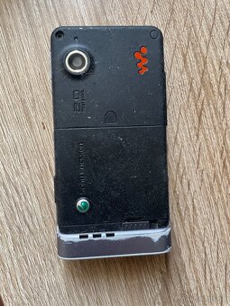 Predám Sony Ericsson W910i - 4