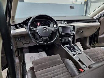 Predám VW Passat Variant 2.0 TDI, Highline, Automat - 4