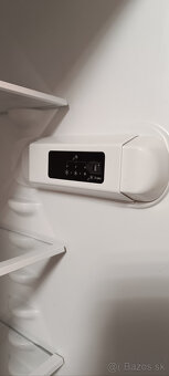 Chladnicka Indesit LI9S2EW - 4