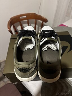 Nike Air Jordan 1 Retro Low Medium Olive - 4