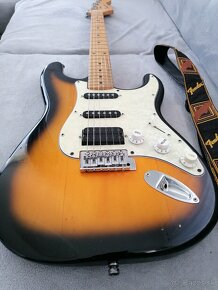 Stratocaster Squier Fender - 4