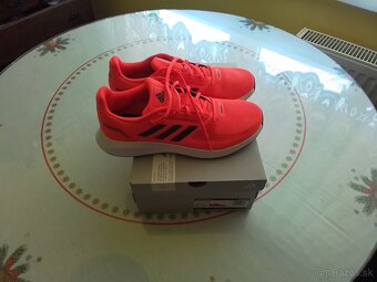 Adidas - 4