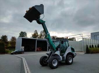 TELESKOPICKÝ NAKLADAČ KRAMER KL35.8T - 4