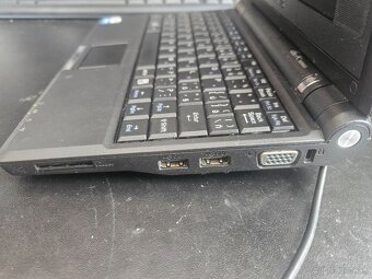 Predám Netbook Asus EEE Pc 4G - 4