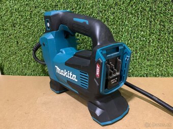 MAKITA Aku kompresor Li-ion XGT 40V, bez aku Z MP001GZ - 4