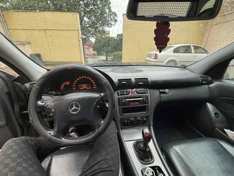 Predám Mercedes Benz w203 - 4