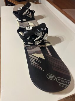 📣 Predám snowboard + viazanie + obal – 140 cm - 4