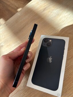 Apple iPhone 13 128GB Midnight - 4
