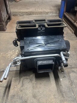 Audi a6c6 box klimatizacie/kúrenia - 4