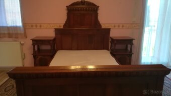 Posteľ a nočné stolíky - 4