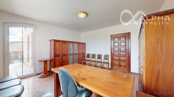 Prenájom: Polyfunkčný priestor 98,9m2, Markušovská cesta,SNV - 4