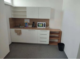 Prenájom komerčných priestorov – Vajnorska BEZ provizie - 4