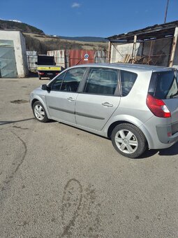 Renault Megane Scenic - 4