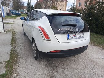 Lancia delta 1,4t - 4
