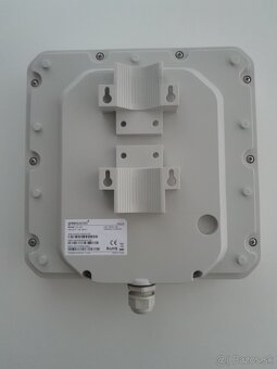 Predam internetovú zostavu antena + router O2 - 4