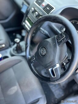 NAHRADNE DIELY VW TOURAN 2.0 TDI MANUAL - 4