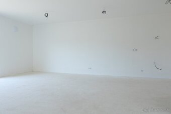 RODINNÝ DOM v rádovej zástavbe - projekt Pod Ráblom Dvorníky - 4