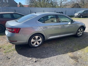 Škoda Superb 1.8TSi 132kw, r.10/2017, climatronic - 4