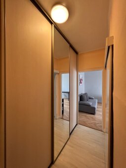 SEVER - BOŽENY NEMCOVEJ 1 IZBOVÝ BYT 40 M2 PO REKONŠTRUKCII, - 4