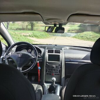 Peugeot 407 - 4