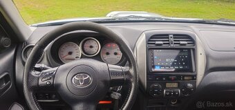 Toyota rav4 - 4