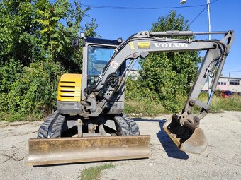 Báger Volvo, 5000kg, 3x lyžica. - 4