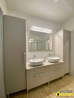 NA PREDAJ zrekonštruovaný, luxusný 2 izbový byt - KOMÁRNO - 4