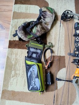 Kladkovy luk Sanlida Dragon 10 - 4