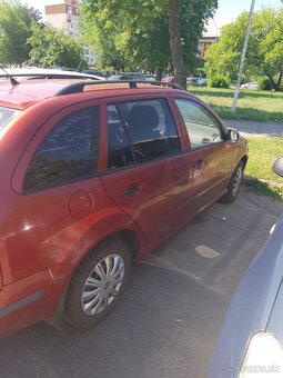 Predám škodu Fabia 1.4 benzín - 4