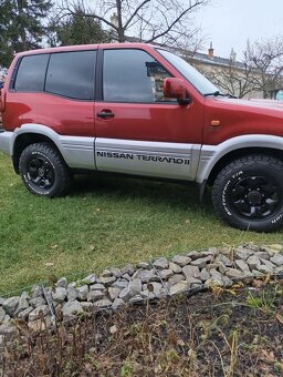 Nissan Terrano - 4