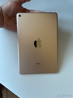 iPad Mini 4 - 4