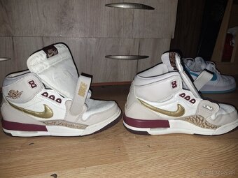 Nike Jordan - 4