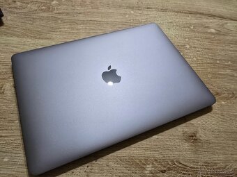 Macbook Pro 13 2022 s M2 procesorom 16gb ram a 512gb ssd dis - 4