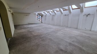 Investičná príležitosť – budova v absolútnom centre Kežmarku - 4