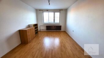 3-izbový byt vo Vrábľoch. na prenájom - 4