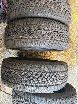 215/55/R17 GoodYear zimne - 4