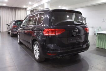 Volkswagen Touran Comfortline 2.0 TDI 110kW DSG automat - 4