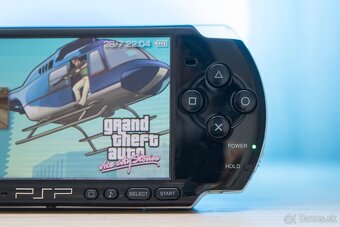 Sony PSP 3004 piano black 64 GB + 1 hra podľa výberu - 4