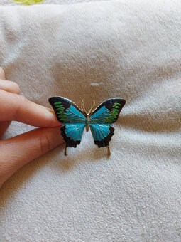 Rôzne druhy prsteňov, kvet, hodinky, motýľ - 4