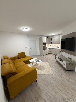 Na prenájom 2-izbový byt v novostavbe - 4