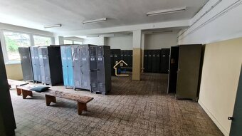 VÝROBNÁ HALA ZVOLEN - 4