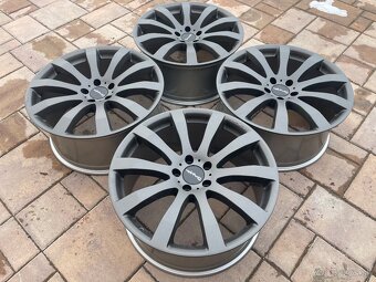 5x114,3 R20 +245/35 r20 tomason - 4