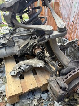 A4 B8 Napravnica s prevodovkou - 4