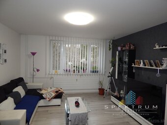 PREDANÉ-SPEKTRUM REALITY- Na Predaj komplet rekonštruovaný 3 - 4