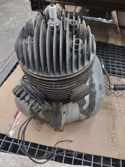 Jawa 250/353 - 4