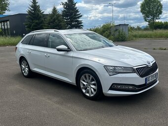 Škoda Superb Combi 2.0 Tdi DSG VIRTUAL Alcantara KESSY LED - 4