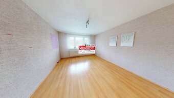 ZNÍŽENÁ CENA (74 m²) 3i BYT NA SÍDLISKU ZÁPAD S BALKÓNOM - 4