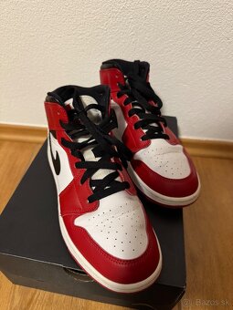 Jordan 1 Mid Chicago 2020 - 4