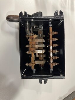 Historický nožový spínač Sinus 500V / 25A - 4