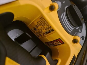 Kladivo DEWALT DCH172P2-GB + 2 batérie + kufor - 4